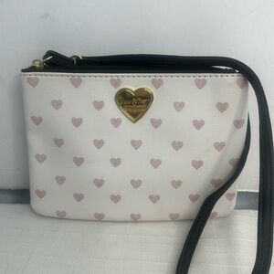 Luv Betsey by Betsey Johnson wristlet / crossbody bag white/pink hearts NWOT!